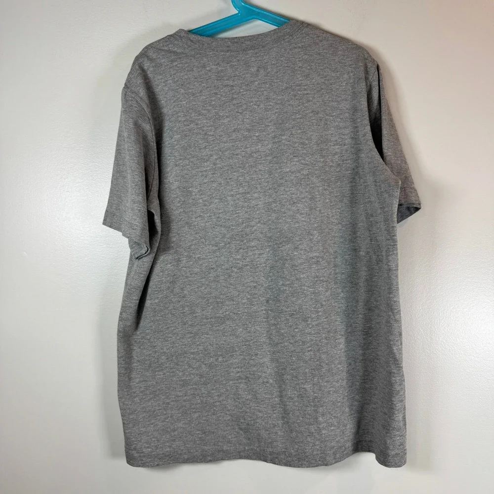 Nike‎ T-Shirt Gray Swoosh Graphic Boys L Short Sleeve Crew Neck Tee Athletic